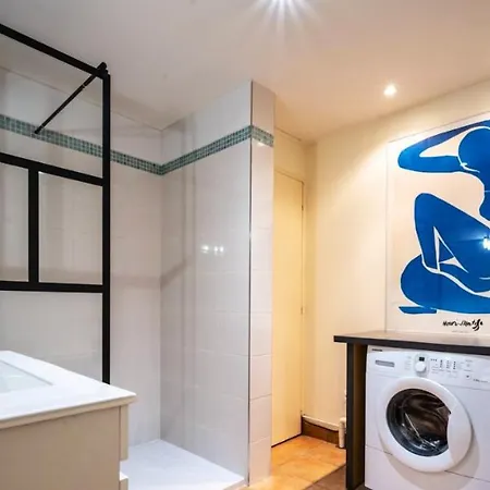 Maison Confortable Avec Jardin A Moussy Ideale Pour 7 Pers