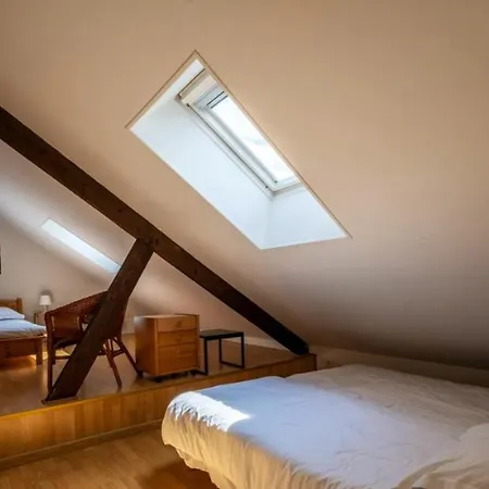 Maison Confortable Avec Jardin A Moussy Ideale Pour 7 Pers * Moussy (Marne)